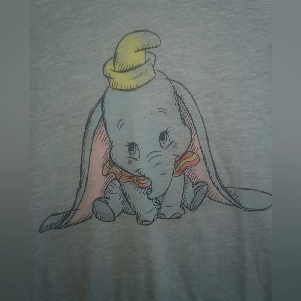 Gray Dumbo Graphic T-Shirt - XL - Picture 2 of 5